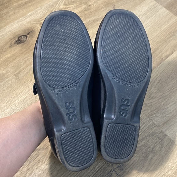 SAS Lara Comfort Black Leather Loafers size 8WW with buckle detail - Picture 7 of 11